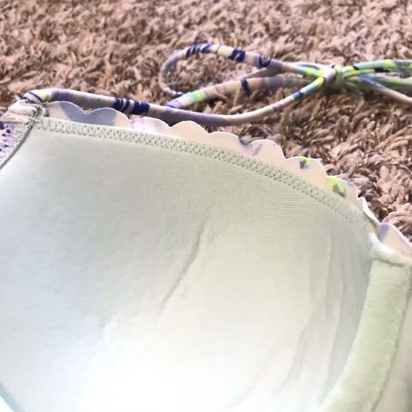 Marble Bikini Top - Picture 6 of 7